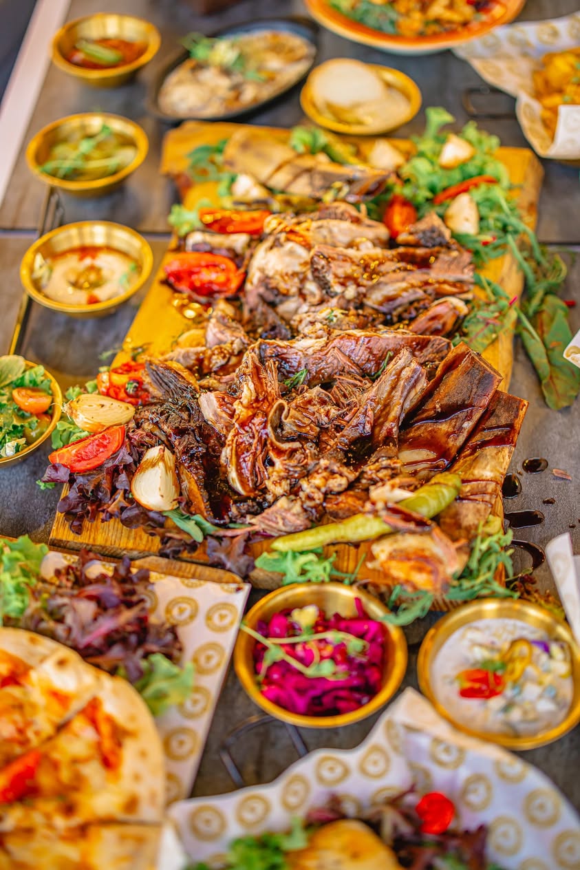 Astana Cafe & Restaurant  - صورة 2