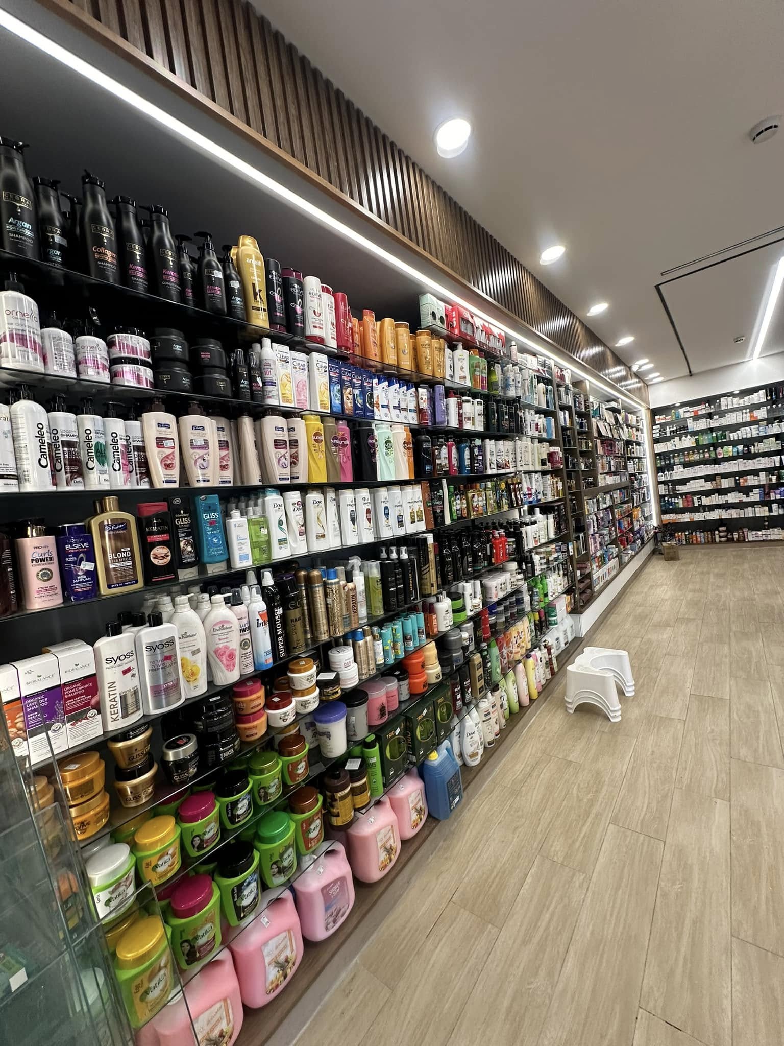 Oxygen Pharmacy Ramallah - صيدلية أوكسجين  - صورة 6